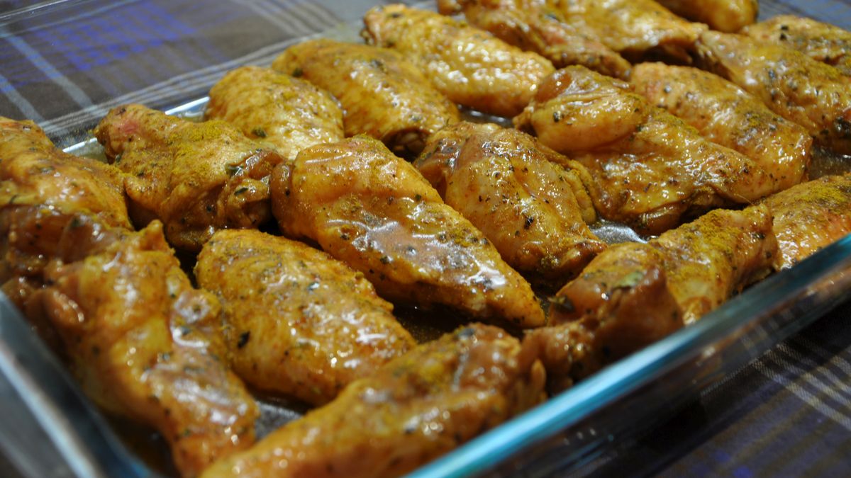 Alitas de pollo picantes o hot wings