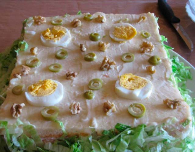 Pastel vegetal con pan de molde
