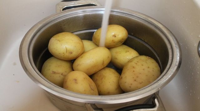 Patatas en Ajopollo como en Almería