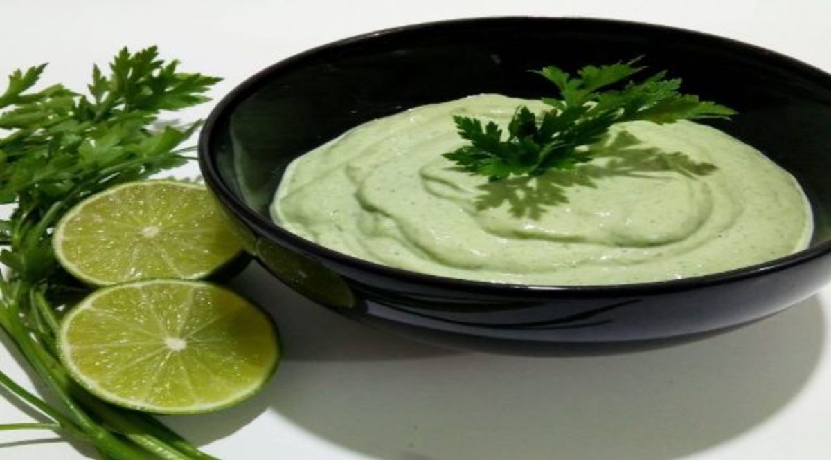 Receta de Mayonesa Verde fácil con cilantro