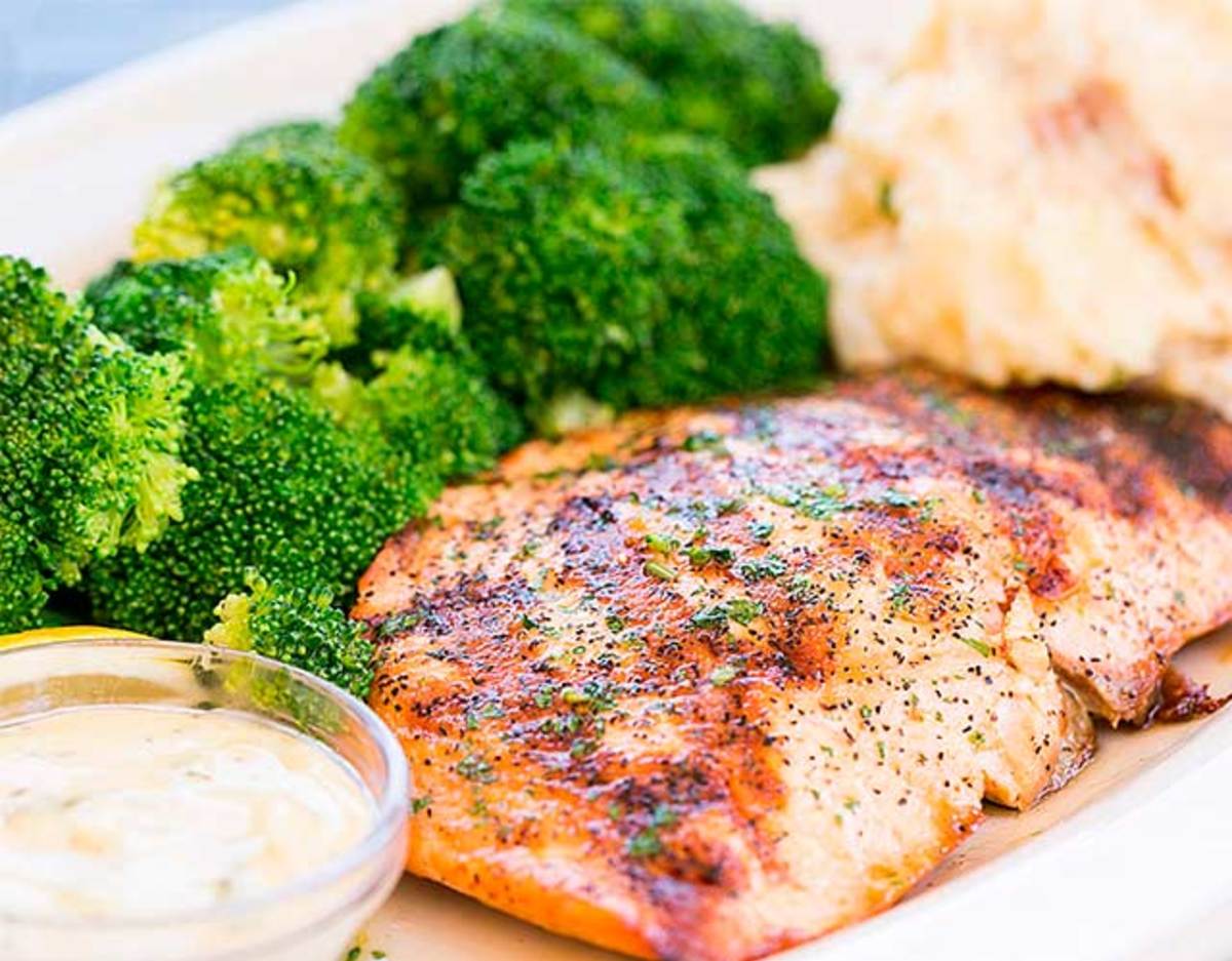 Receta de Brócoli con salmón al horno